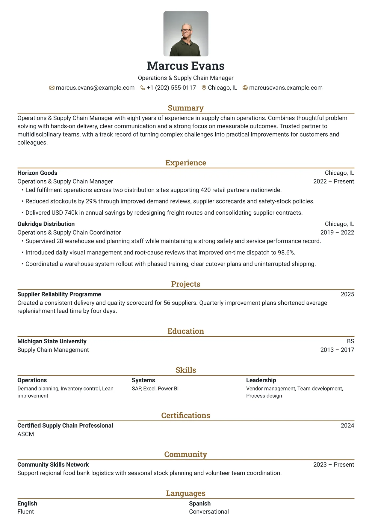 First page of a resume in the Kakuna template: centred header, one column